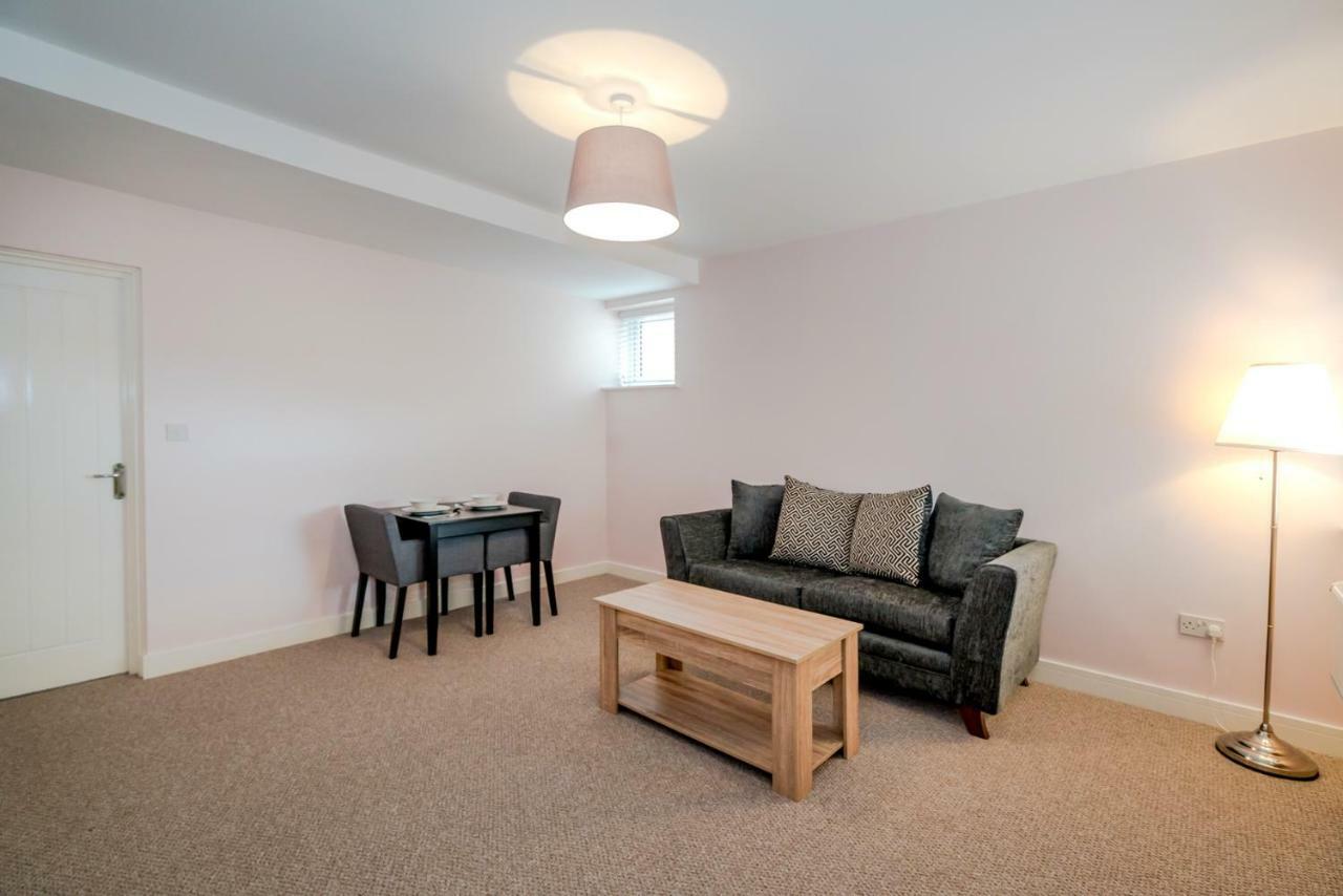 Cannock Hotel Apartments Eksteriør billede
